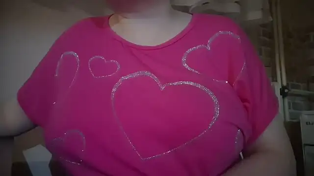 AalinnaK online show from 12/04/25, 02:37