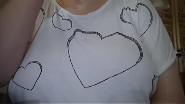 AalinnaK online show from 01/15/26, 12:21