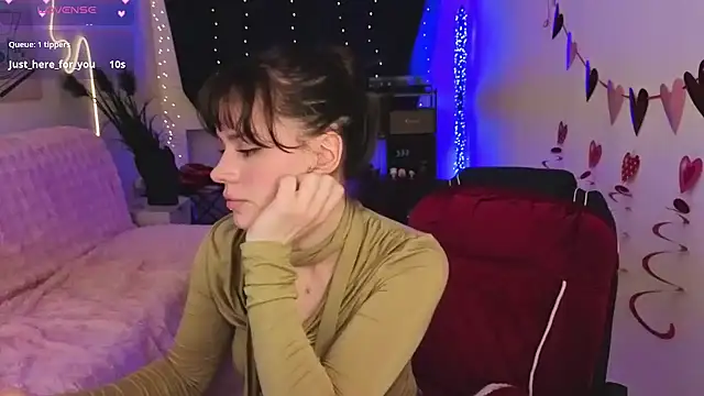 Emillias online show from 02/27/26, 02:06