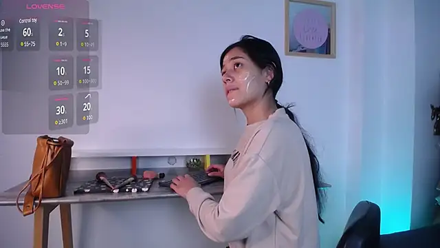 Snapshot of floriamANDjazmin chatting on 01/20/25, 11:13 floriamANDjazmin online show from 01/20/25, 11:13