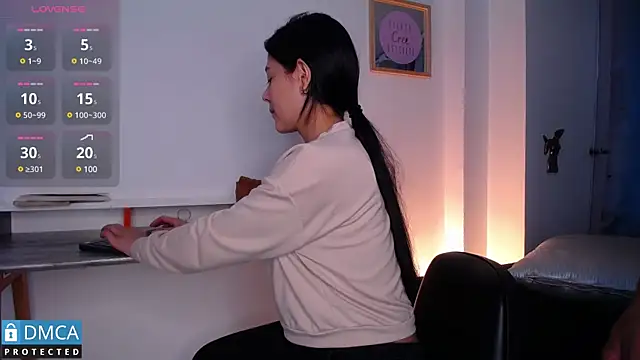 Snapshot of floriamANDjazmin chatting on 02/11/25, 02:57 floriamANDjazmin online show from 02/11/25, 02:57