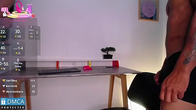 Snapshot of floriamANDjazmin chatting on 03/21/25, 07:00 floriamANDjazmin online show from 03/21/25, 07:00