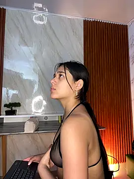 Snapshot of floriamANDjazmin chatting on 09/19/25, 03:08 floriamANDjazmin online show from 09/19/25, 03:08