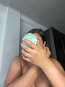 floriamANDjazmin online show from 03/23/26, 07:29