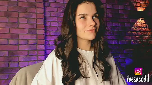 adriana allien online show from 01/19/25, 10:17