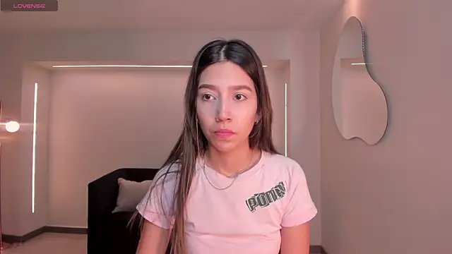 TaraLawrence online show from 11/15/25, 06:22