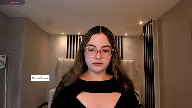 Snapshot of AllisonRogersX chatting on 05/19/26, 10:54 AllisonRogersX online show from 05/19/26, 10:54
