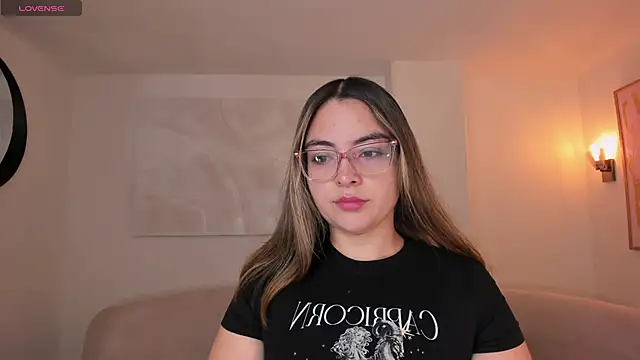 Snapshot of AllisonRogersX chatting on 06/09/26, 11:11 AllisonRogersX online show from 06/09/26, 11:11