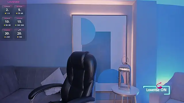 MaddisonLowe online show from 11/08/25, 04:34