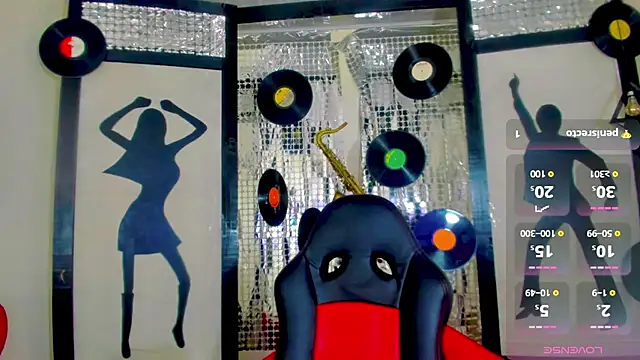 Hellen moons   online show from 02/04/25, 03:44