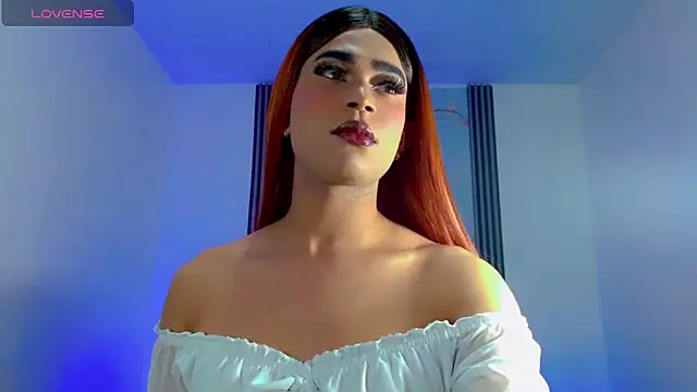 Hellen moons   online show from 03/18/25, 07:20