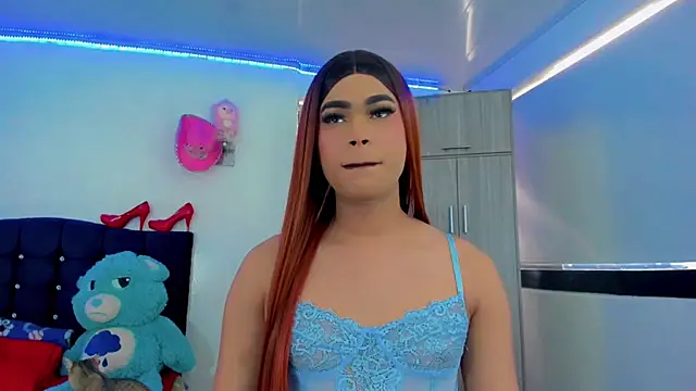 Hellen moons   online show from 10/25/25, 02:13