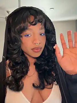 Snapshot of afavoredangel chatting on 02/23/26, 12:09 afavoredangel online show from 02/23/26, 12:09