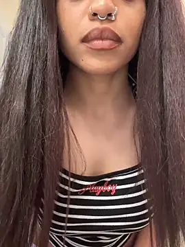 Snapshot of afavoredangel chatting on 03/04/26, 10:16 afavoredangel online show from 03/04/26, 10:16