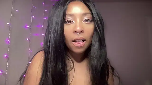 Snapshot of BaileyBaird chatting on 02/21/26, 05:58 BaileyBaird online show from 02/21/26, 05:58