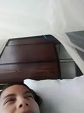 lisseth online show from 12/11/24, 04:31