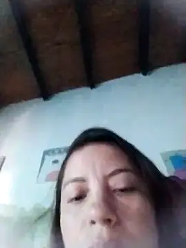 lisseth online show from 12/29/24, 02:42