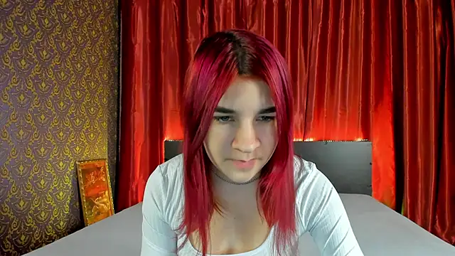  Polly Love  online show from 12/02/24, 04:42