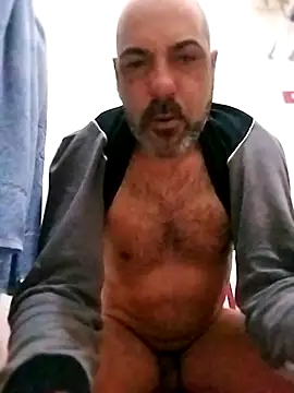 Snapshot of affascino chatting on 02/20/26, 07:10 affascino online show from 02/20/26, 07:10