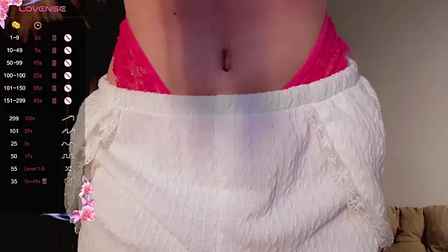 Lili Roze  online show from 02/18/25, 09:31