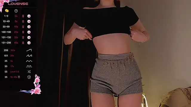 Lili Roze  online show from 02/21/25, 09:32