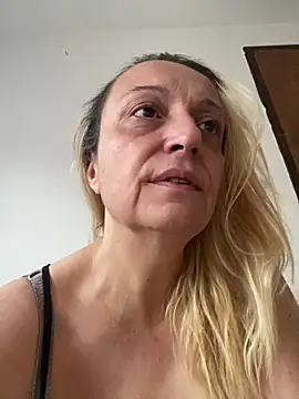 Melinastarr online show from 10/14/25, 07:09