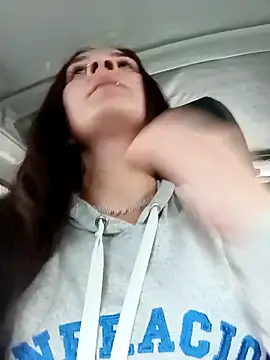 SAMANTHA-16  online show from 01/31/25, 08:22