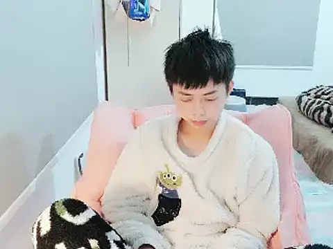 FFFFZ189 online show from 01/15/25, 11:43