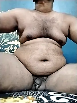 Snapshot of naughtykarthiktamilboy975 chatting on 02/19/26, 06:26 naughtykarthiktamilboy975 online show from 02/19/26, 06:26