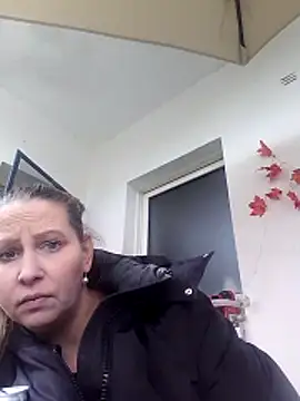 Mrs-Luder online show from 03/17/26, 01:36