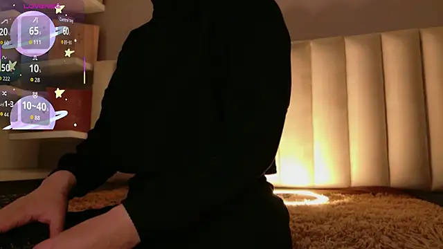 Megan mooree  online show from 03/03/26, 01:17