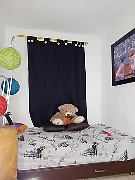 Antonella2 m online show from 01/11/25, 06:12