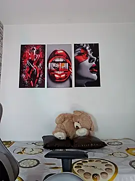 Antonella2 m online show from 09/24/25, 01:03