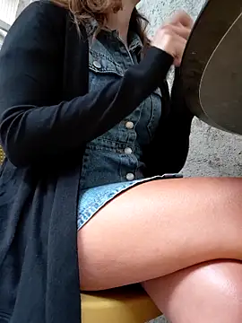 Alexvit2616 online show from 10/15/25, 08:36