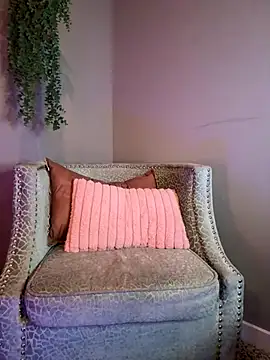 Naughty pussy2cum online show from 09/27/25, 07:02