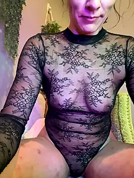 Naughty pussy2cum online show from 10/07/25, 03:47