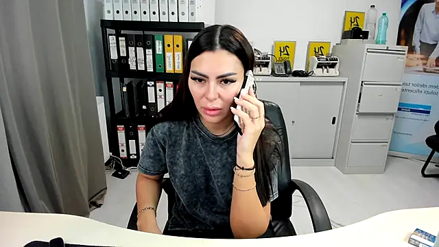 kilenyapatrice online show from 11/10/25, 12:48