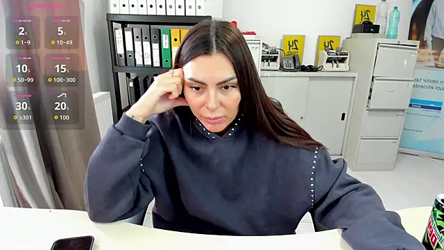 kilenyapatrice online show from 11/22/25, 12:48