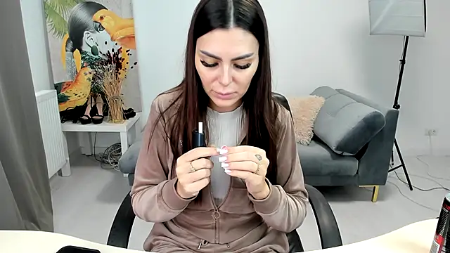 kilenyapatrice online show from 12/18/25, 10:21