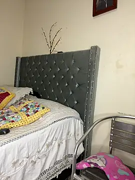 Emmy flow online show from 02/12/25, 02:35