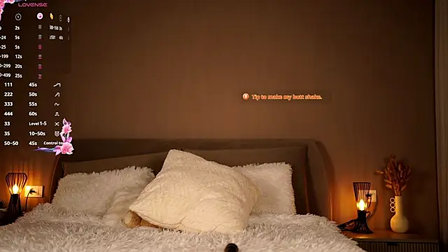 FrancescaNappi online show from 02/23/25, 06:56