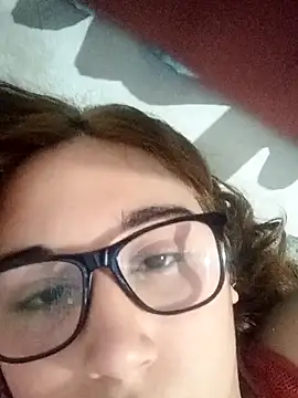 Snapshot of sofiwein chatting on 12/15/24, 01:57 sofiwein online show from 12/15/24, 01:57