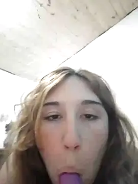 Snapshot of sofiwein chatting on 01/10/25, 10:36 sofiwein online show from 01/10/25, 10:36