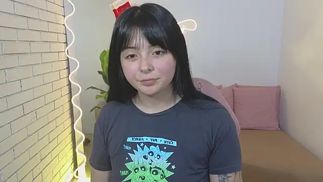 hina tay online show from 12/29/24, 04:38