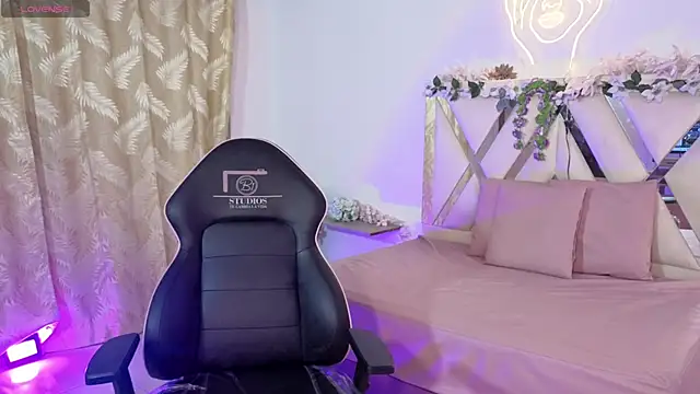 hina tay online show from 03/15/26, 03:23