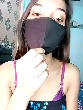 poojaji690 online show from 01/03/25, 12:08