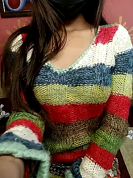 poojaji690 online show from 11/30/25, 06:39