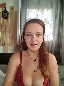 Snapshot of Lilith__Mystery chatting on 11/13/25, 08:24 Lilith Mystery online show from 11/13/25, 08:24
