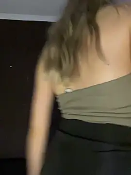 Snapshot of Alisa_Rise chatting on 01/26/25, 12:37 Alisa Rise online show from 01/26/25, 12:37