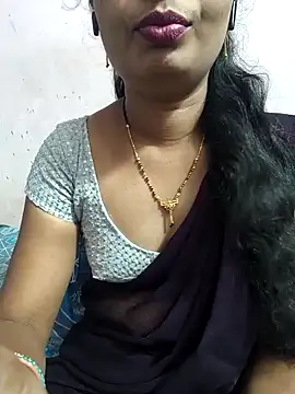 Snapshot of tina_rosy chatting on 12/01/24, 05:13 tina rosy online show from 12/01/24, 05:13